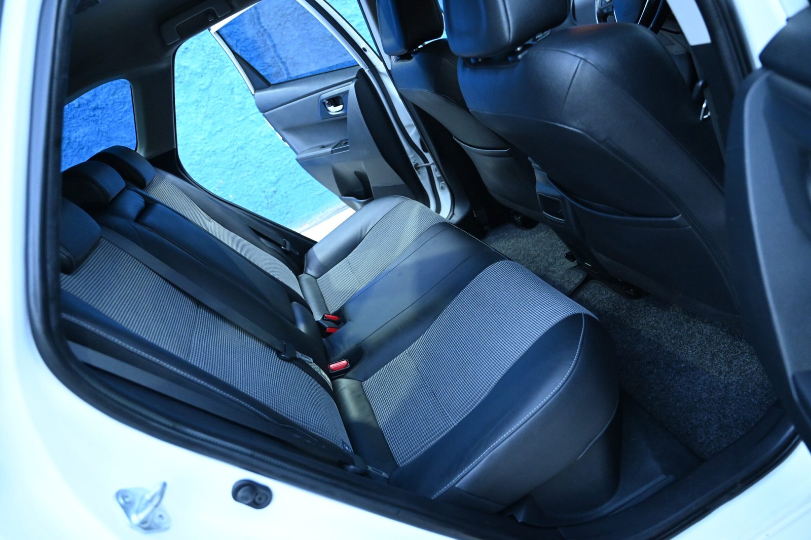 Toyota Auris 2016 HYBRID-GAS