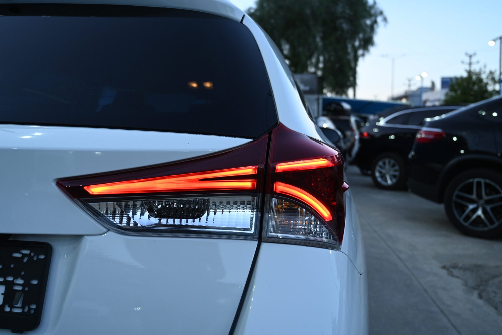Toyota Auris 2016 HYBRID-GAS