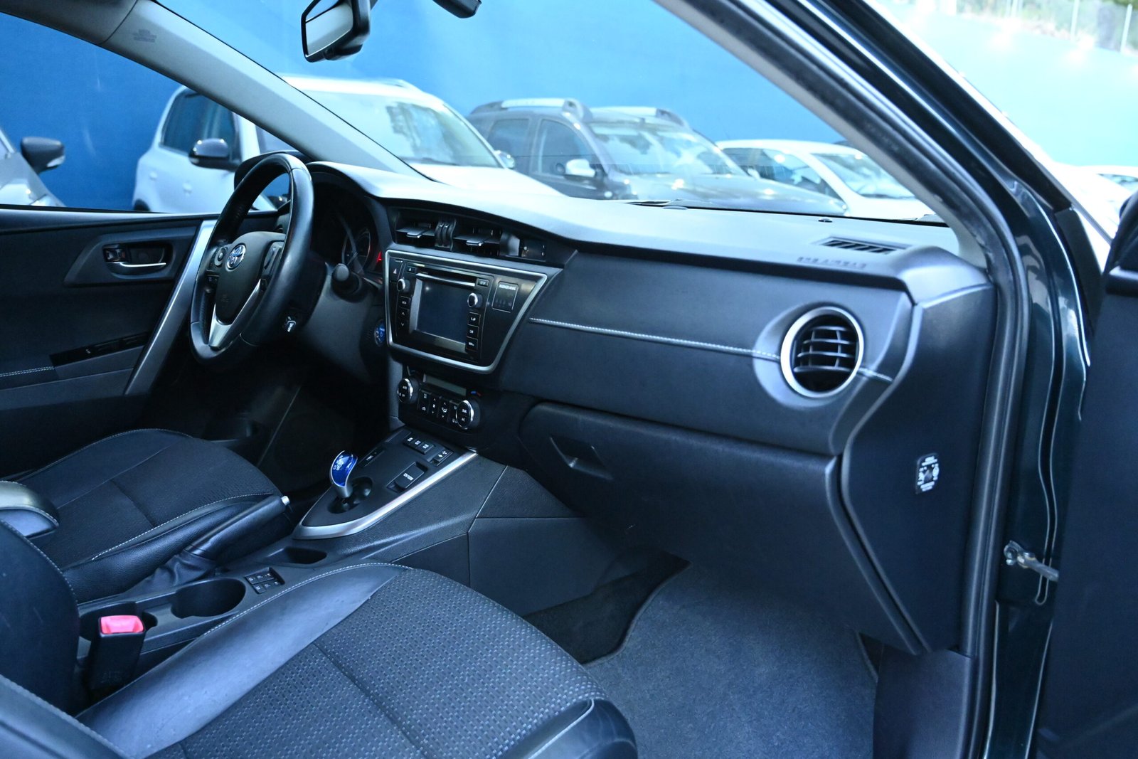 Toyota Auris 2013