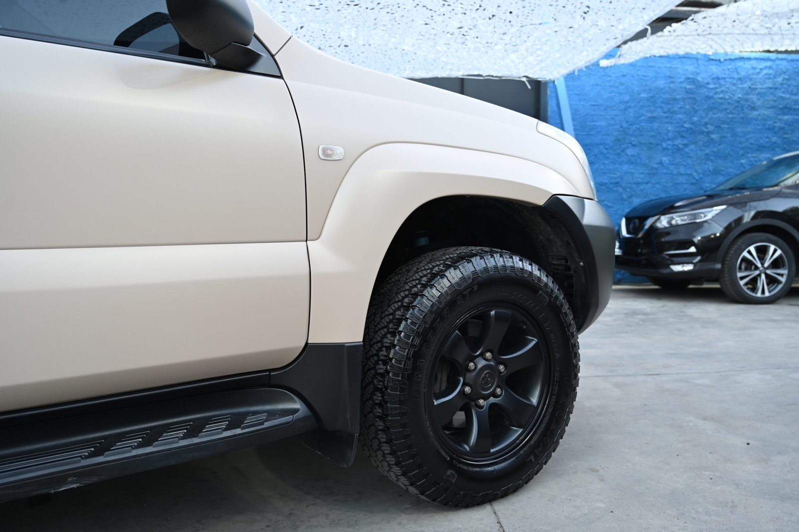 Toyota Land Cruiser 2004