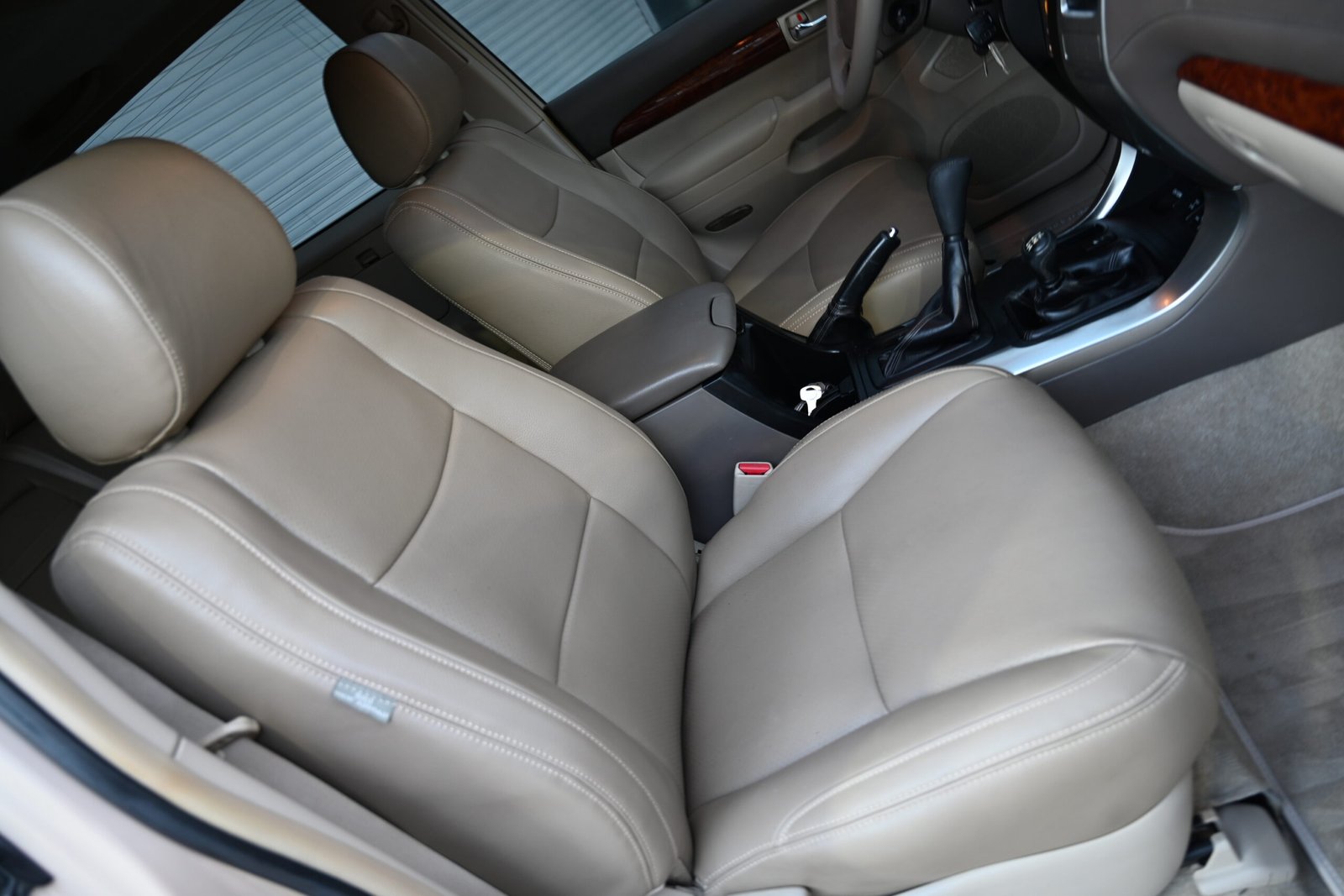 Toyota Land Cruiser 2004