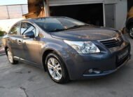 Toyota Avensis 2012