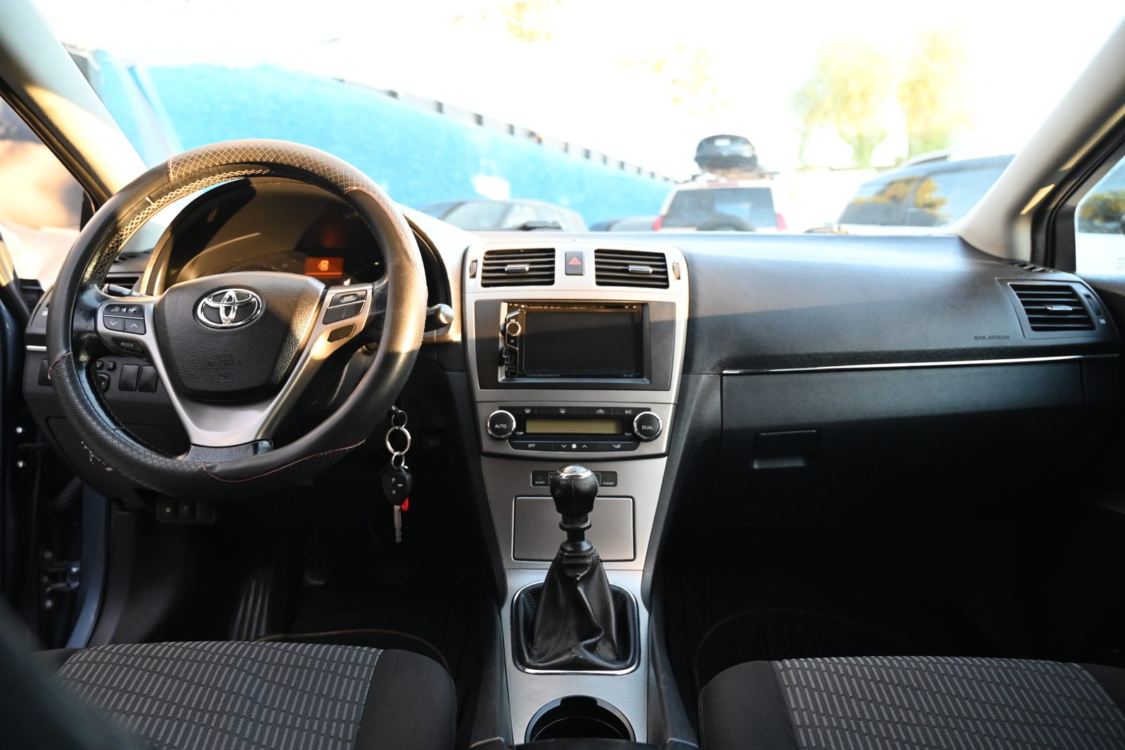 Toyota Avensis 2012