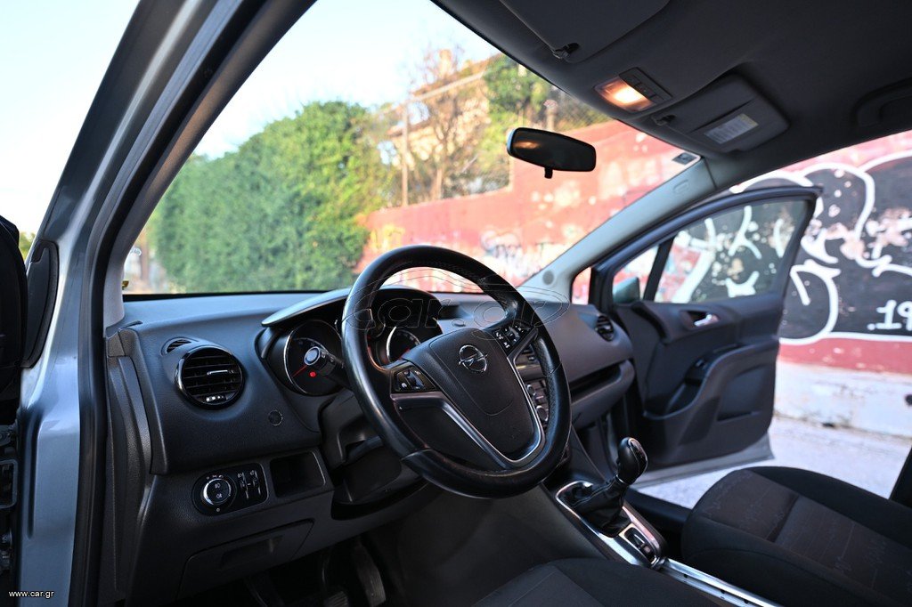 Opel Meriva 2010