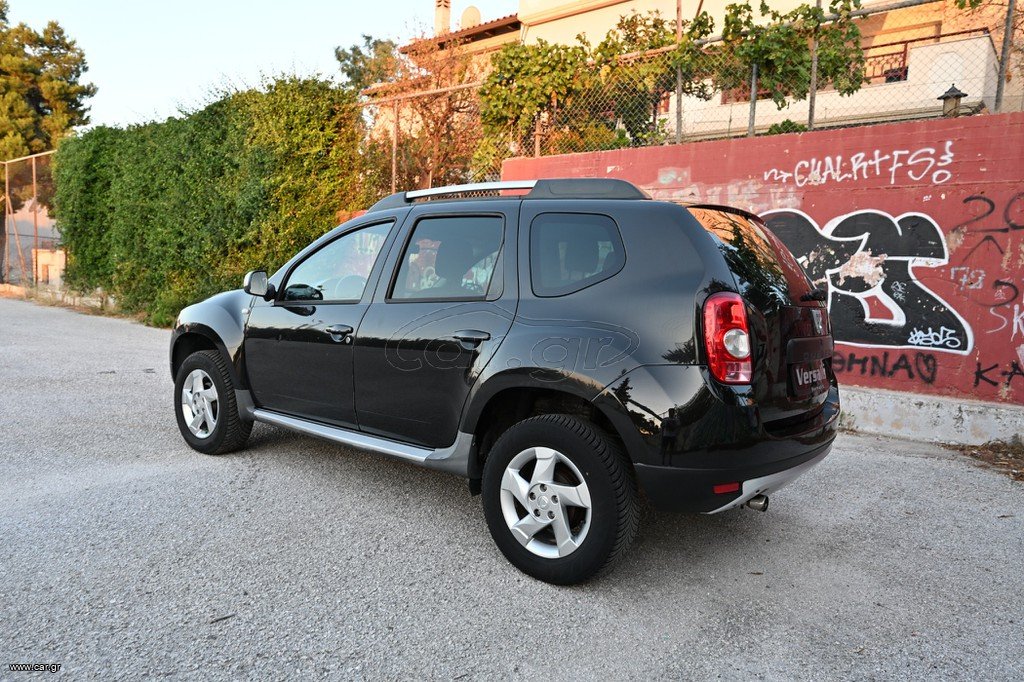 Dacia Duster 2011