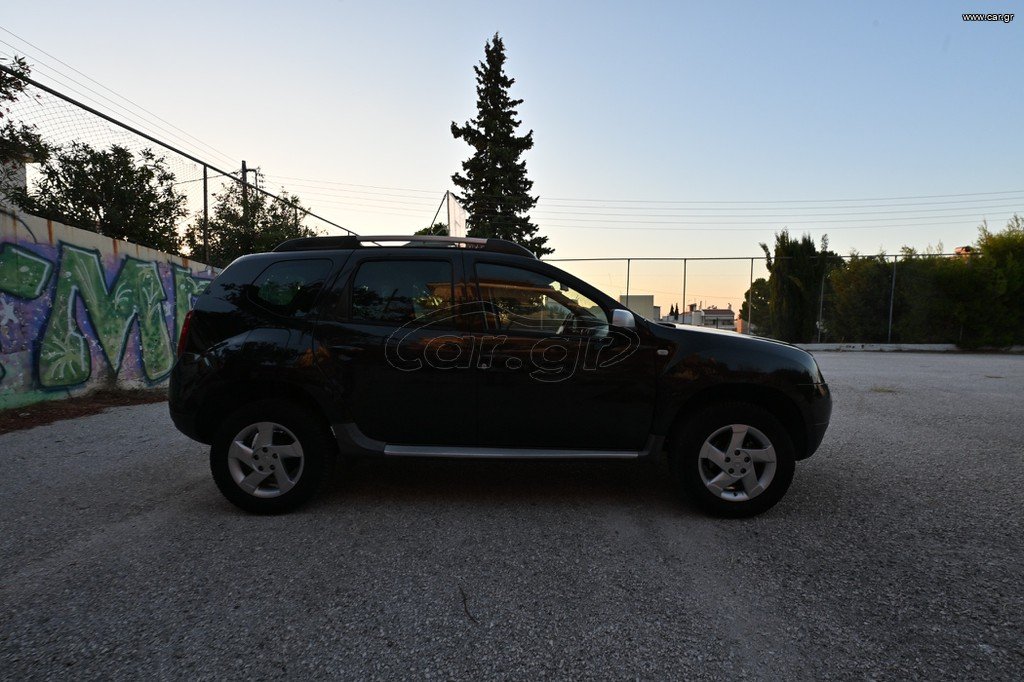 Dacia Duster 2011