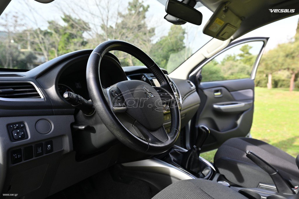 Mitsubishi L200 2016