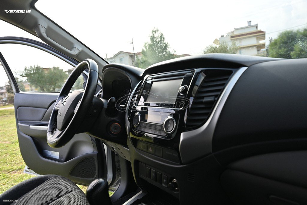 Mitsubishi L200 2016