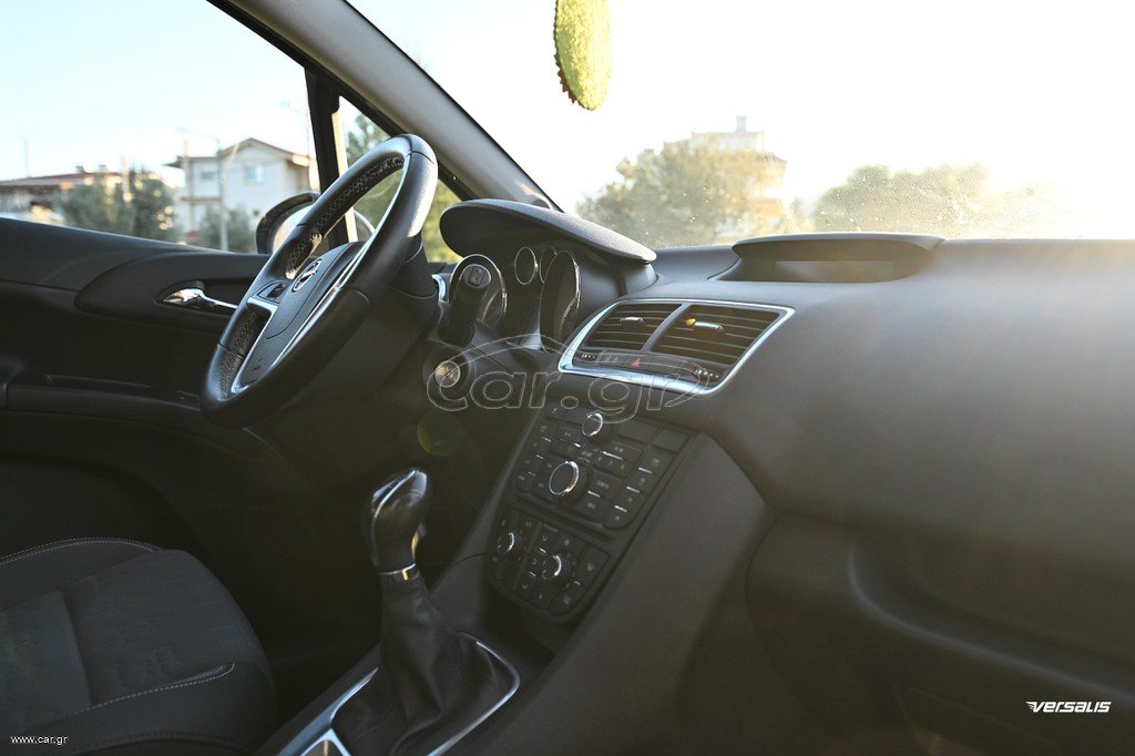 Opel Meriva 2015