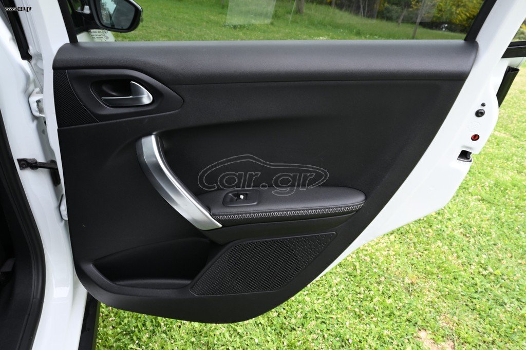 Peugeot 2008 2016 CROSSWAY