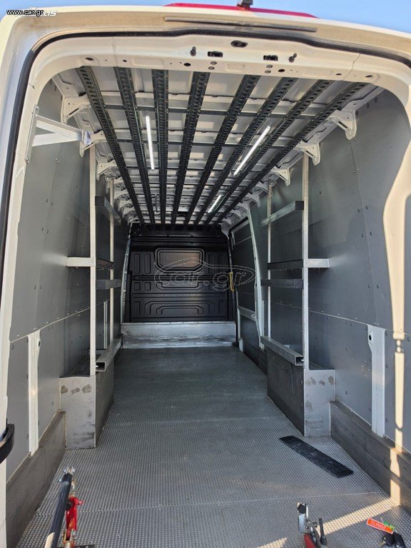 Volkswagen Crafter 2023 L5H3